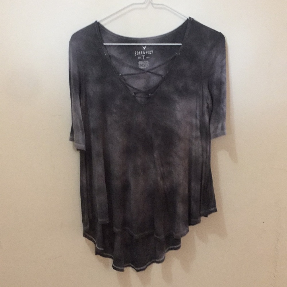 Ultra Soft & Sexy AEO grey top